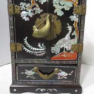 Vintage Asian Oriental Korean Black Lacquer MOP Mother of Peal Jewelry Box